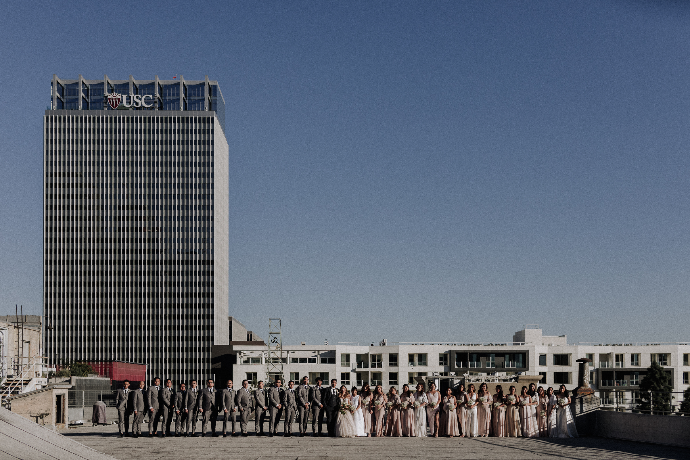 Gretchen Gause Photography | Los Angeles Hudson Loft Wedding #hudsonloft #laweddingphotographer #DTLA #weddingplanning #romanticwedding #rooftopwedding #weddingphotography #weddingdress #ceremony